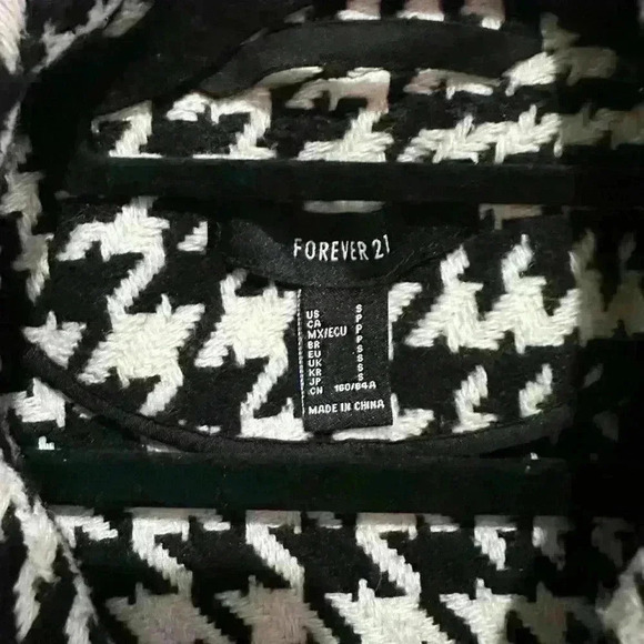 Forever 21 Houndstooth Shacket Jacket size S - Picture 2 of 3
